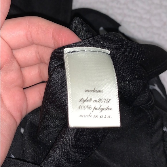 black blouse - Picture 5 of 5